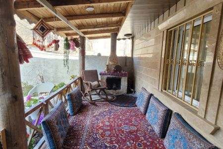 سوئیت با ایوان سنتی در جواهرده رامسر