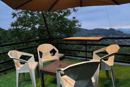 کلبه سوئیسی استخردار در بابلکنار - کاردرکلا