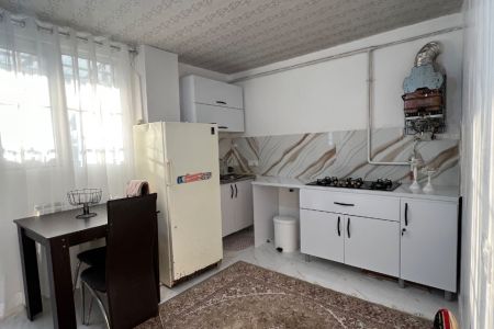 سوئیت حیاط دار در سنگر - اسلام آباد شاقاجی