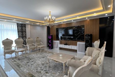 ویلا دوبلکس نزدیک میدان قارتال سرعین
