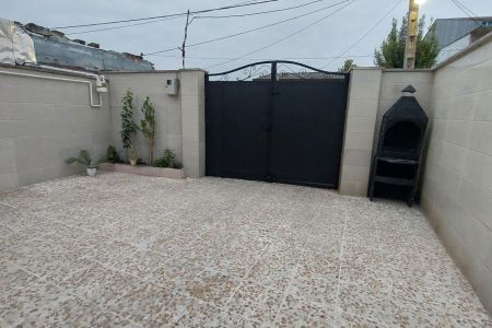 سوئیت حیاط دار در بندرانزلی - بلوار پیشوایی