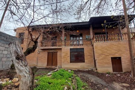 خانه با طراحی اصیل در خوانسار - طبقه دوم