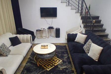 ویلا دوبلکس استخردار در ساوجبلاغ - فشند
