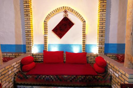 استئجار منزل ريفي في تکاب - Kinarceh