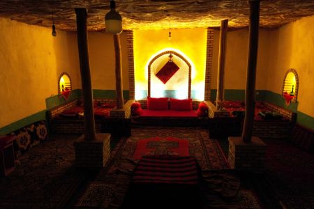 استئجار منزل ريفي في تکاب - Kinarceh