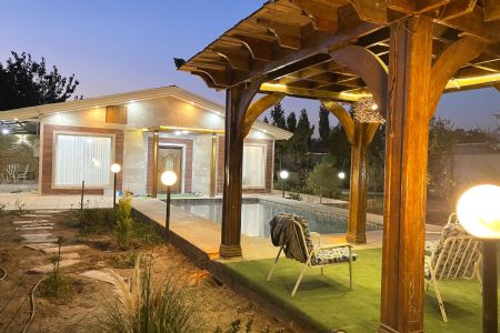 Villa with pool in Koohsar