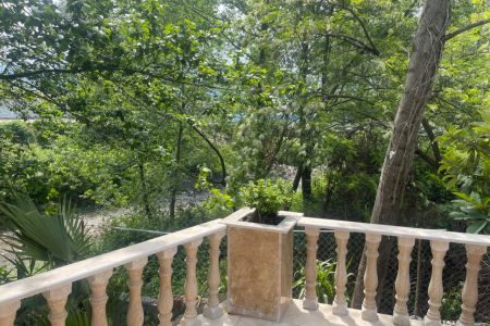 ویلا با استخر و جکوزی در متل قو