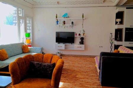 اجاره خانه مبله در اورامان تخت - طبقه سوم