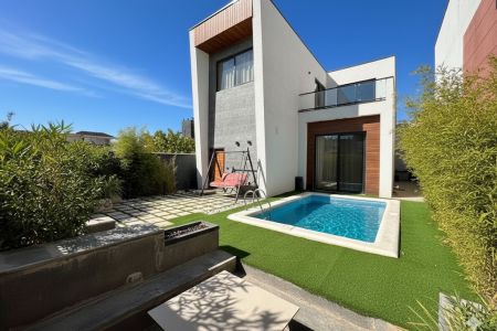 ویلا دوبلکس استخردار در رودهن - مهرآباد