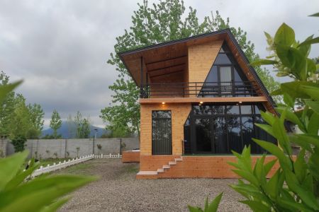 کلبه سوئیسی جکوزی دار در سیاه دوله شاندرمن