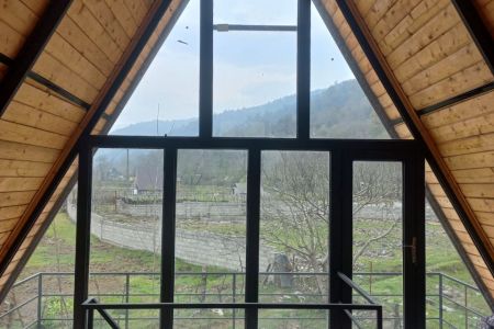 کلبه سوئیسی در شاندرمن - چت بن