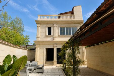 سوئیت در آستانه اشرفیه - نیاکو - همکف