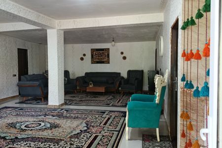 خانه ویلایی در گوراب زرمیخ - تنیان