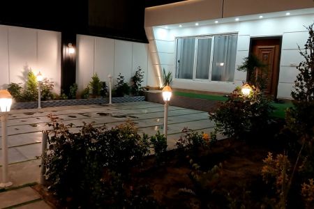 ویلا استخردار در چهارباغ - رمنده