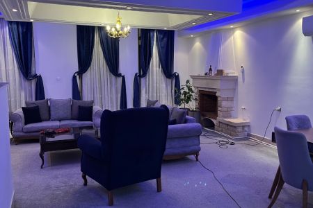 خانه مبله در شیراز - قصردشت - طبقه دوم