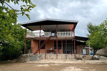 خانه در رودبار - حاجیده - طبقه دوم