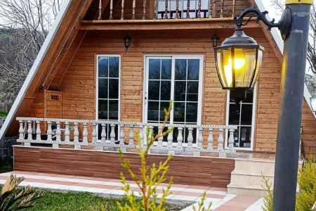 کلبه سوئیسی در بابلکنار - هلی خال