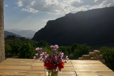 دهکده اقامتی در دل کوه‌ها دلیجان - تیپ ۱