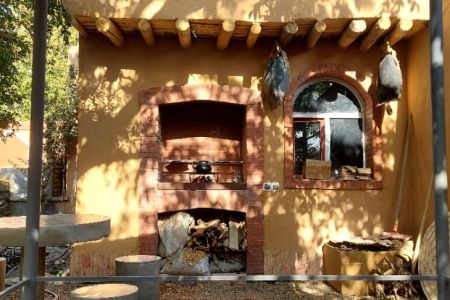 بومگردی در باغ بهادران - کته شور - سوئیت ۲