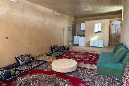 بومگردی در باغ بهادران - کته شور - سوئیت ۲