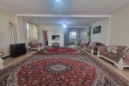 خانه ویلایی در کلاردشت - مکارود