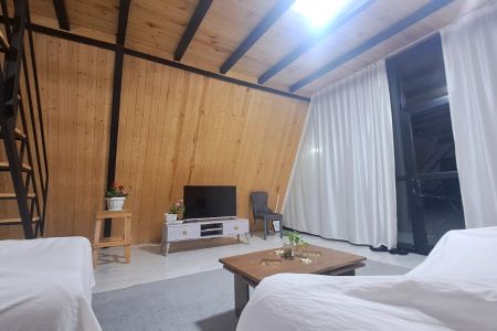 کلبه سوئیسی نزدیک گیسوم - سیاه یبل - و ۲