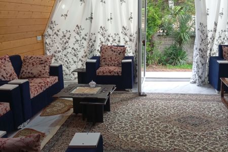 کلبه سوئیسی در شاندرمن - اسطلخ زیر