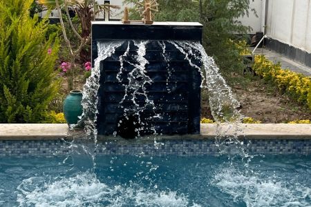 ویلا استخردار در جاده سهیلیه