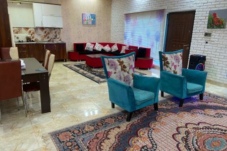 اجاره ویلا استخردار در چهارباغ - قاسم گرجی