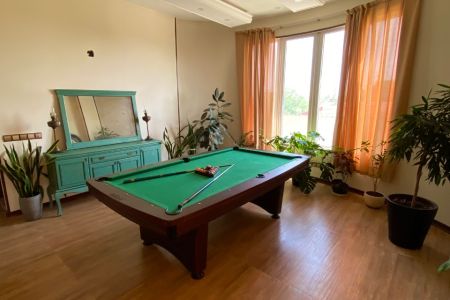 ویلا دوبلکس استخردار در چهارباغ - آغچه حصار