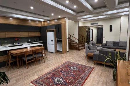 ویلا دوبلکس استخردار در چهارباغ - آغچه حصار