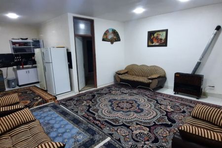 خانه مبله در دورود - چشمه سرنجه - همکف