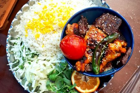 بوم گردی در نائین - سه تخته
