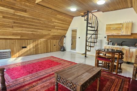 کلبه سوئیسی در آستانه اشرفیه - استخربیجار