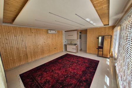 سوئیت در جاده کبودر آهنگ - طبقه دوم