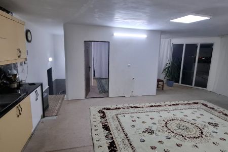 خانه با استخر سانسی و تراس در درود - منفی ۲