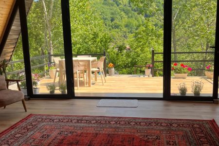 کلبه سوئیسی در شیرگاه - نارنج بن