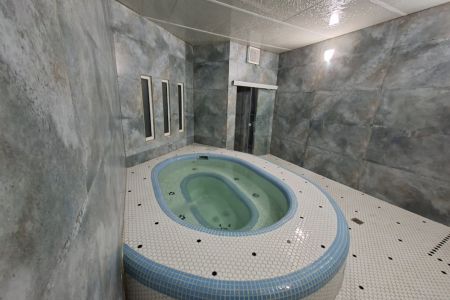 سوئیت باجکوزی در قزوین -درواز‌ه‌رشت -همکف