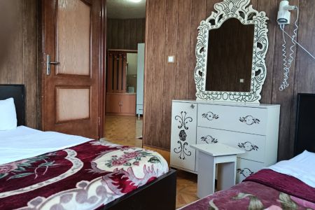 هتل‌آپارتمان کنار رویال‌پارک در سرعین - ۳‌تخته