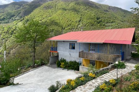 خانه رو‌به جنگل دالخانی - جنت‌رودبار - طبقه‌بالا