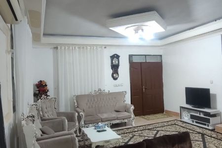 خانه ویلایی در سراوان