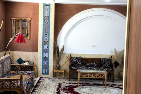 سوئیت تراس دار در نیاسر - دولت آباد - ط دوم