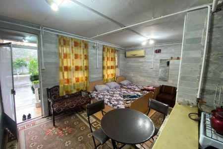 سوئیت ساحلی در پاسداران بندر انزلی