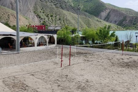کلبه شناور با پکیج پدل برد در دریاچه ولشت