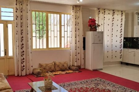 استئجار منزل بساحة في سامان - شراب صغير