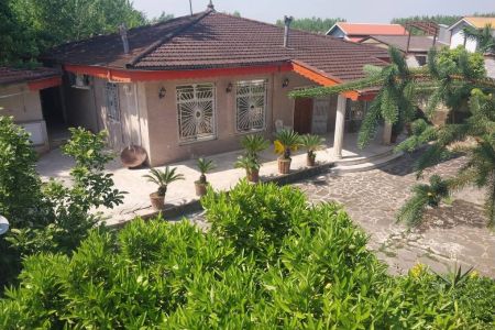 خانه ویلایی در صومعه سرا - دهنده