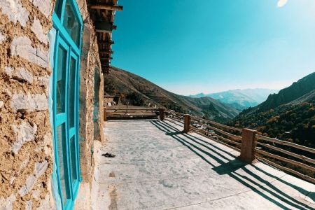 بوم گردی در گلین سنندج - ط ۳ - سوئیت ۲