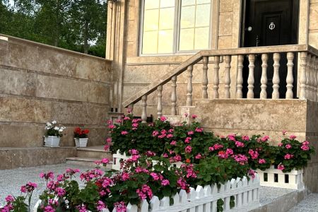 خانه حیاط دار در اطاقور - کیش پشته