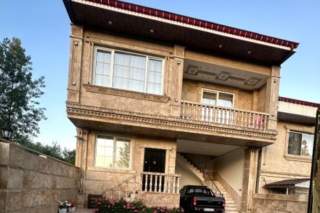 خانه حیاط دار در اطاقور - کیش پشته