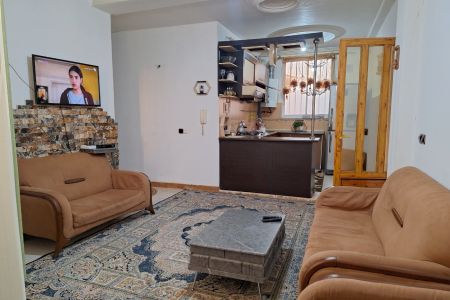 سوئیت در لاهیجان - جاده رودبنه - همکف